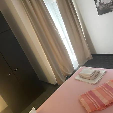 Gostinjska kuća Alek Vrboska