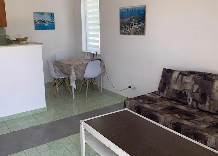 Alek 3* Vrboska