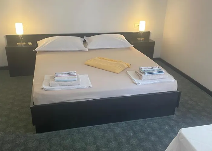 Gostinjska kuća Alek Vrboska