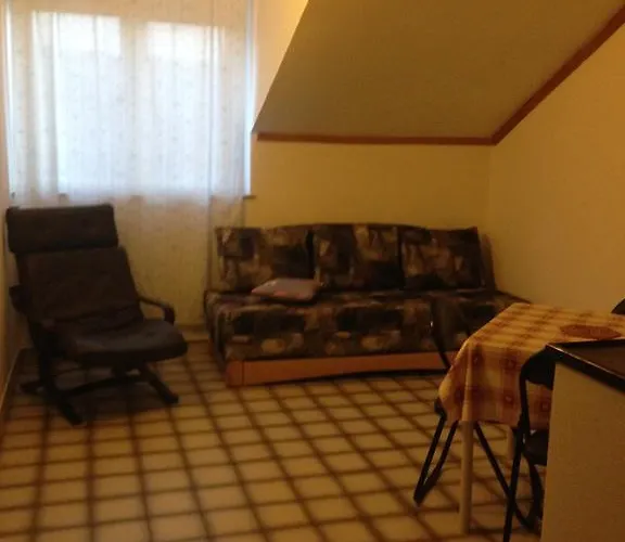 Alek Casa de hóspedes